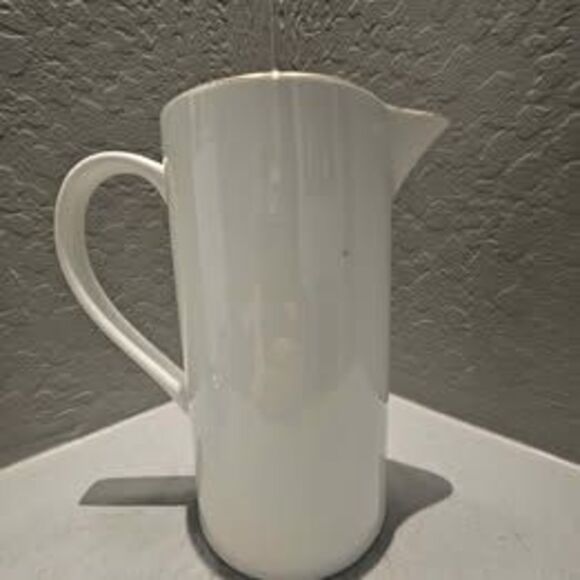 Christmas White Ceramic Pitcher for Water or Decor Lenox Kate Spade 8.5" x 4" - Picture 2 of 6